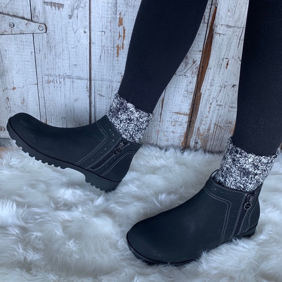 NWT JSPORT JBU Jenna Double Zip Bootie Black - Picture 2 of 8